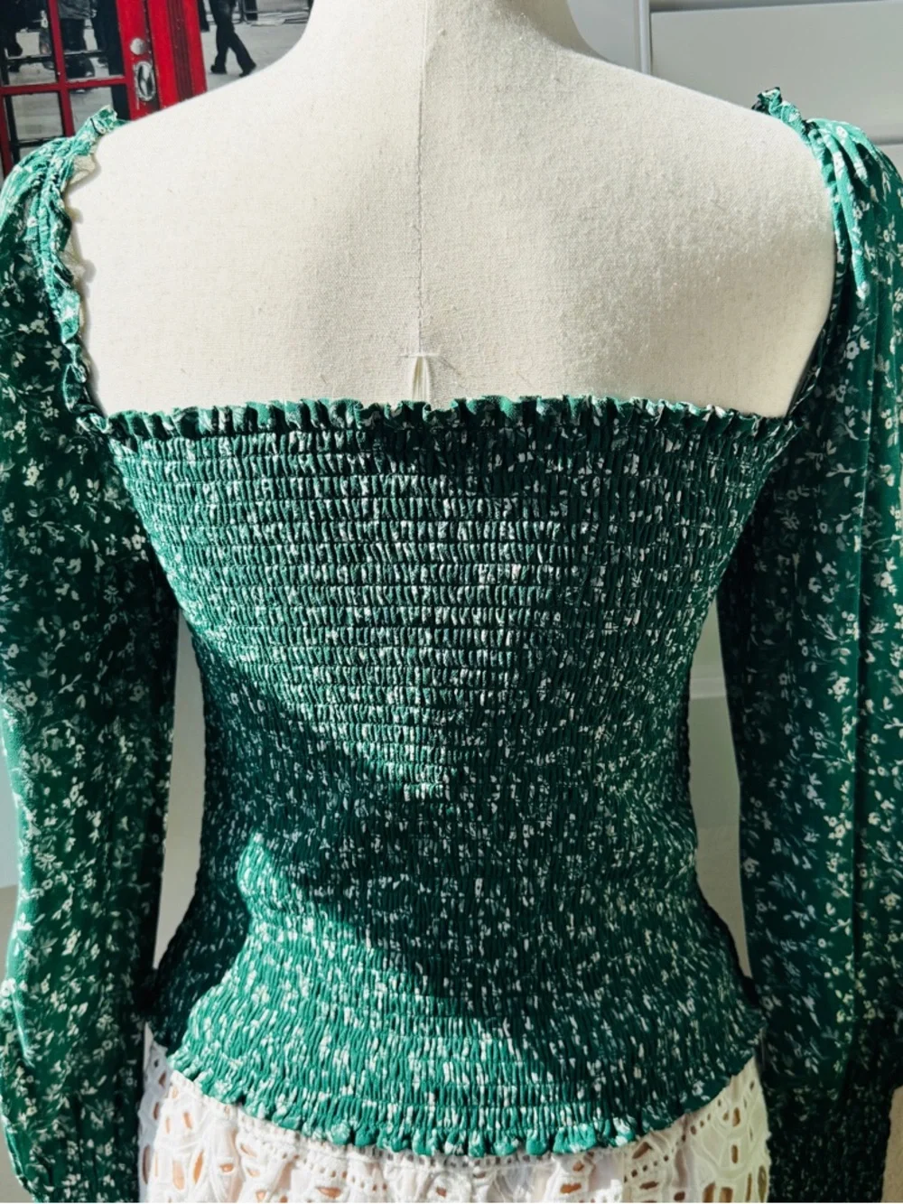 Reformation. Size M. Green Smocked Square-Neck Puff Sleeve Top
